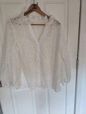 White Eyelet Tie-Front Women's Blouse Brand new without Tag.